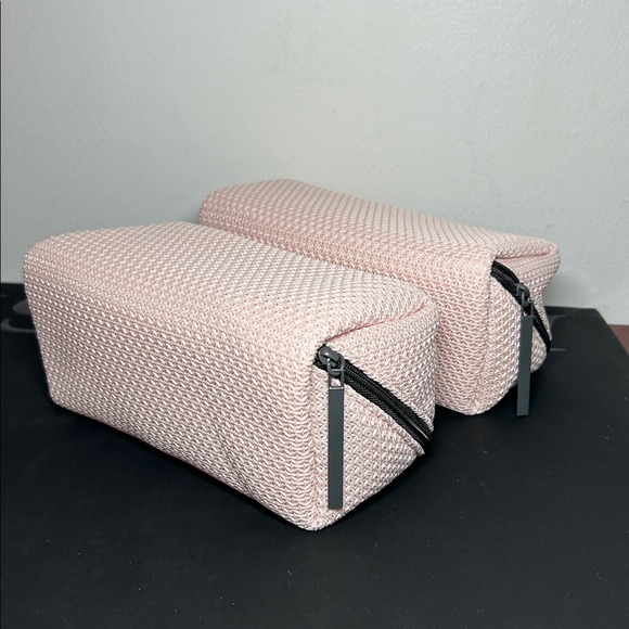 2/$10 Lancôme cosmetic bag - Picture 3 of 5